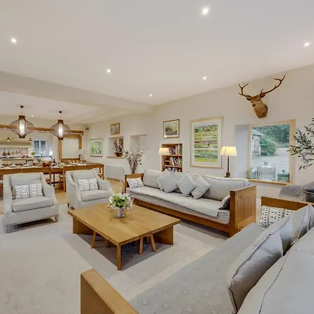 9 Bed In Cockermouth Sz570