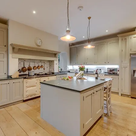9 Bed In Cockermouth Sz570 Bridekirk