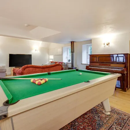 9 Bed In Cockermouth Sz570 Feriehus